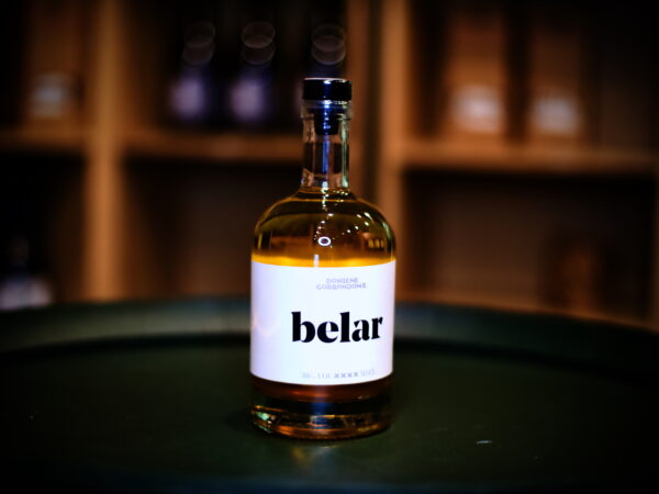 Doniene Gorrondona Aguardiente Belar Hierbas