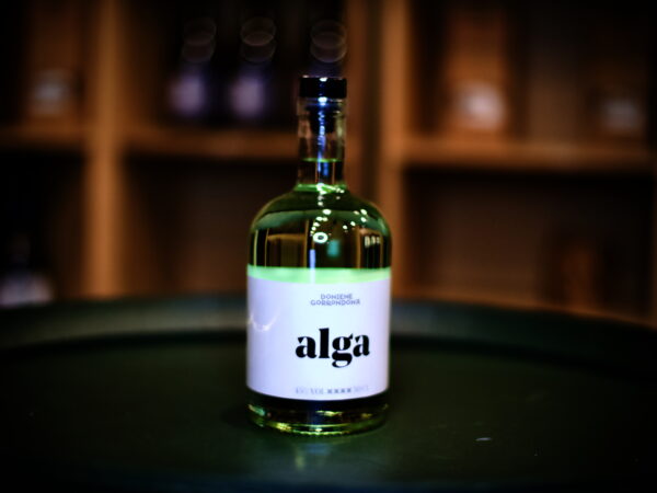 Doniene Gorrondona Aguardiente Algas