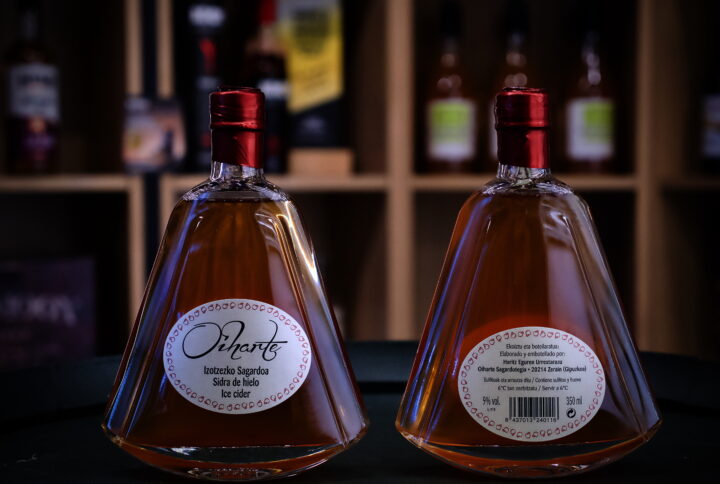 Comprar online Sidra de Hielo Oiharte elaborada con manzana Errezil-sagarra en Bilbo Bihotza
